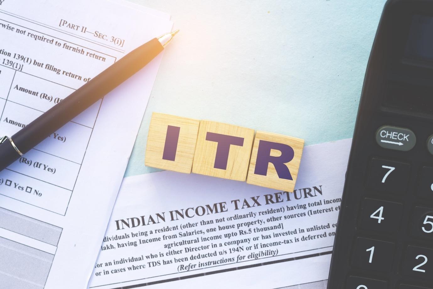 Difference Between ITR-1 and ITR-4